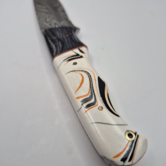 NEW!!! Damascus Steel Knife with Artistic Handle and Leather Sheath - Picture 8 of 11